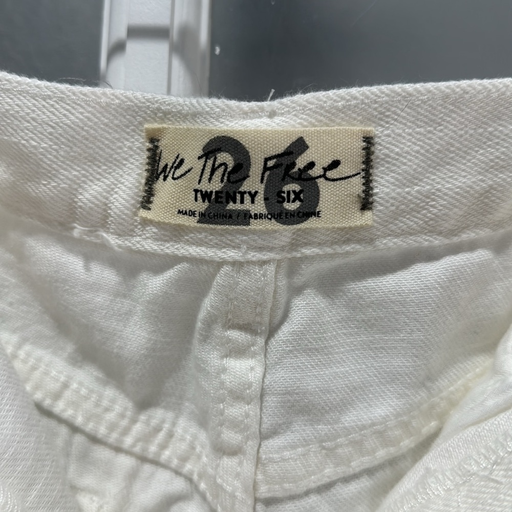 NWT Free People We The Free Living Good Vibrations White Denim Cutoff Shorts - Picture 11 of 11